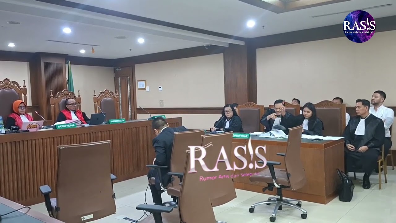KESAKSIAN AHLI PIDANA DIPERTAYAKAN BUKTI CCTV DIPERSIDANGAN OLEH PH AMMAR ZONI 