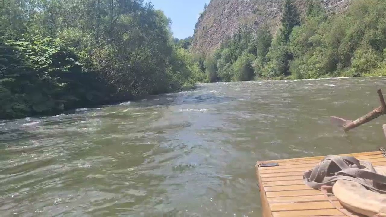 Splav plte na rieke Orava.