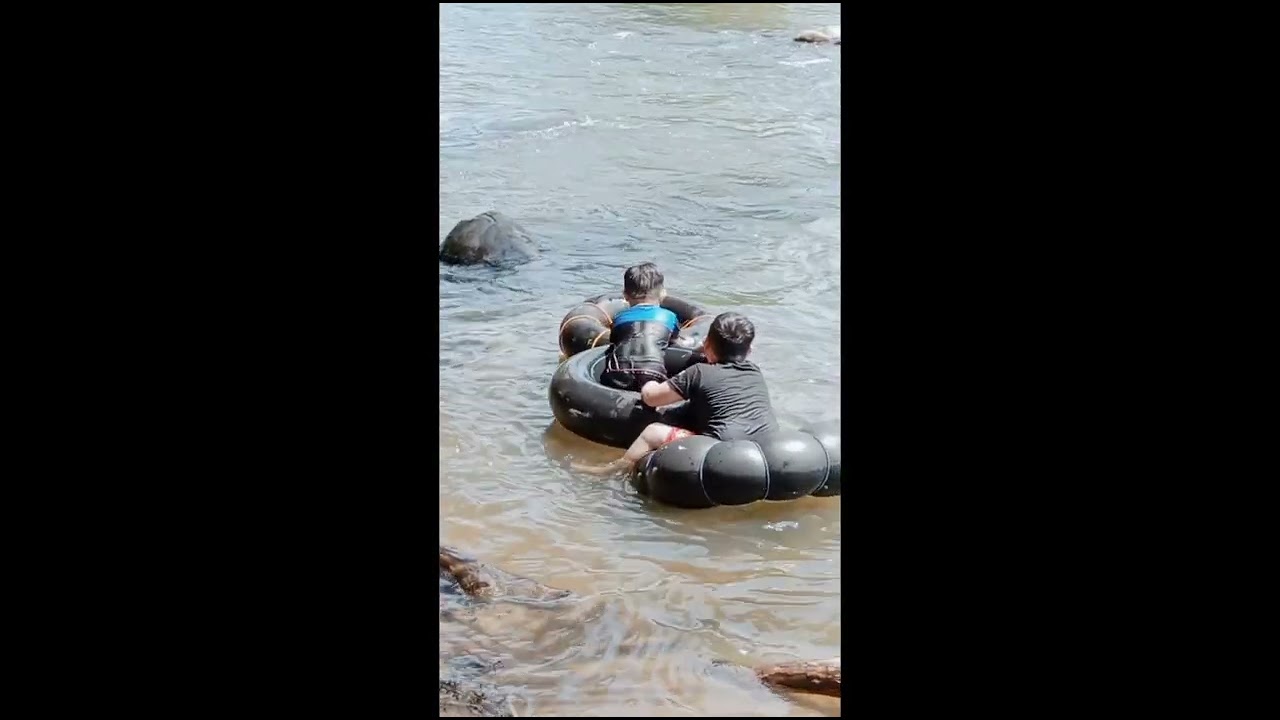 keseruan bareng keluarga mandi ke sungai malus dikota lubuklinggau