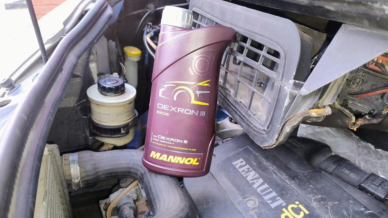 Changer huile pompe de direction assistée entretien Renault Trafic