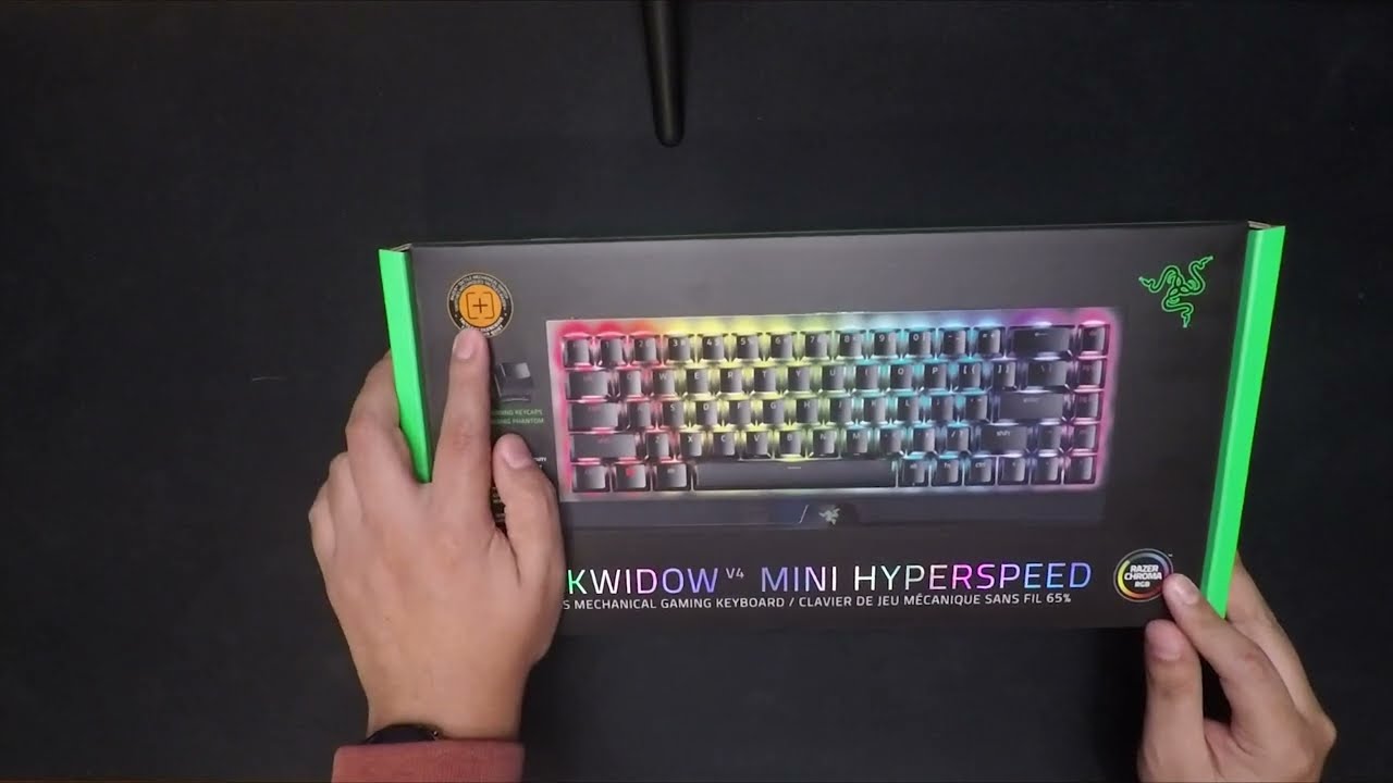 Blackwidow V4 mini Hyperspeed 65% Unboxing