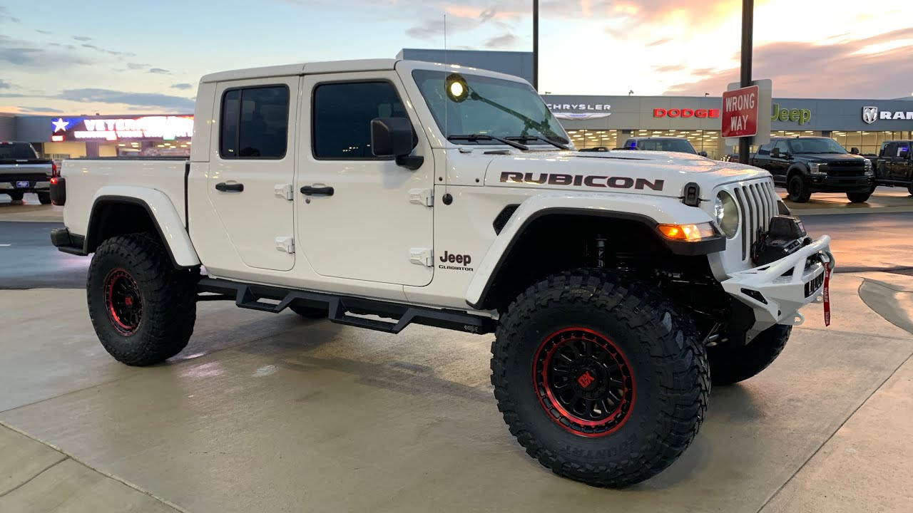 2021 Jeep Gladiator Rubicon Apex Edition 4” Lifted on 37s Wild Willies Custom