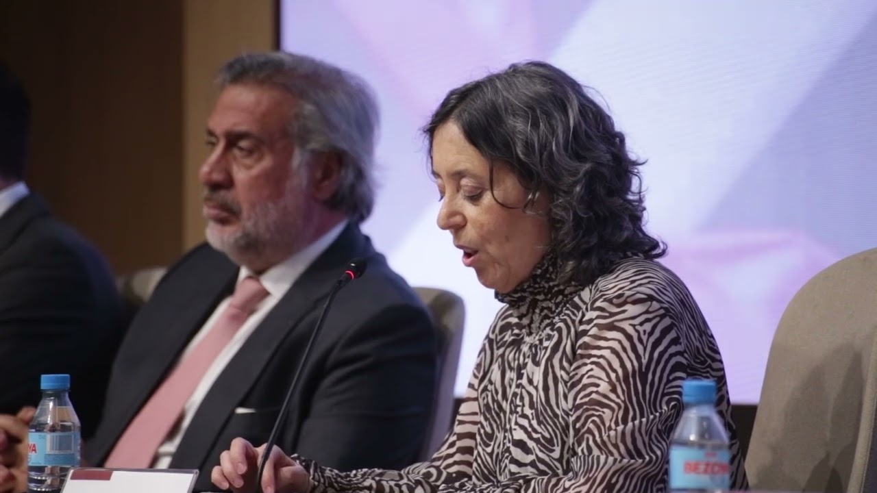Acto de Entrega de Diplomas | Escuela de Negocios – Promoción 2025