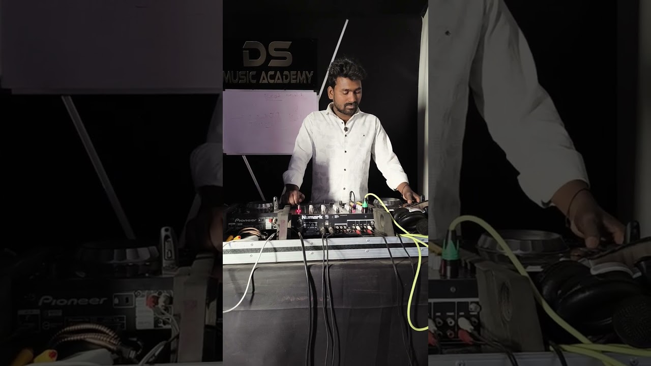  ಬೀಟ್ ಟು ಬಿಟ್ ಸಾಂಗ್ ರೀಮಿಕ್ಸ್ ಮಾಡುವದು ಹೇಗೆ /beat to beat mixing this video watch