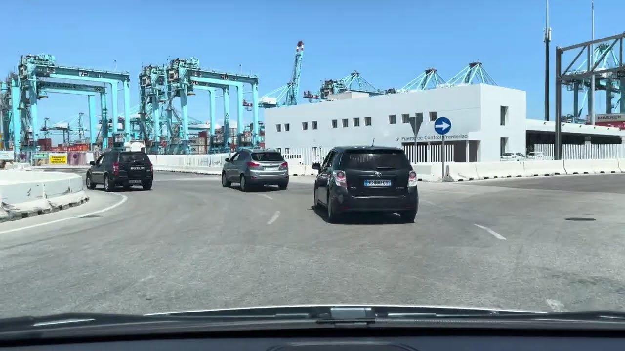 Salut Maroc ! Autoroutes du sud de l’Espagne . San Roque , Estepona , Malaga  .