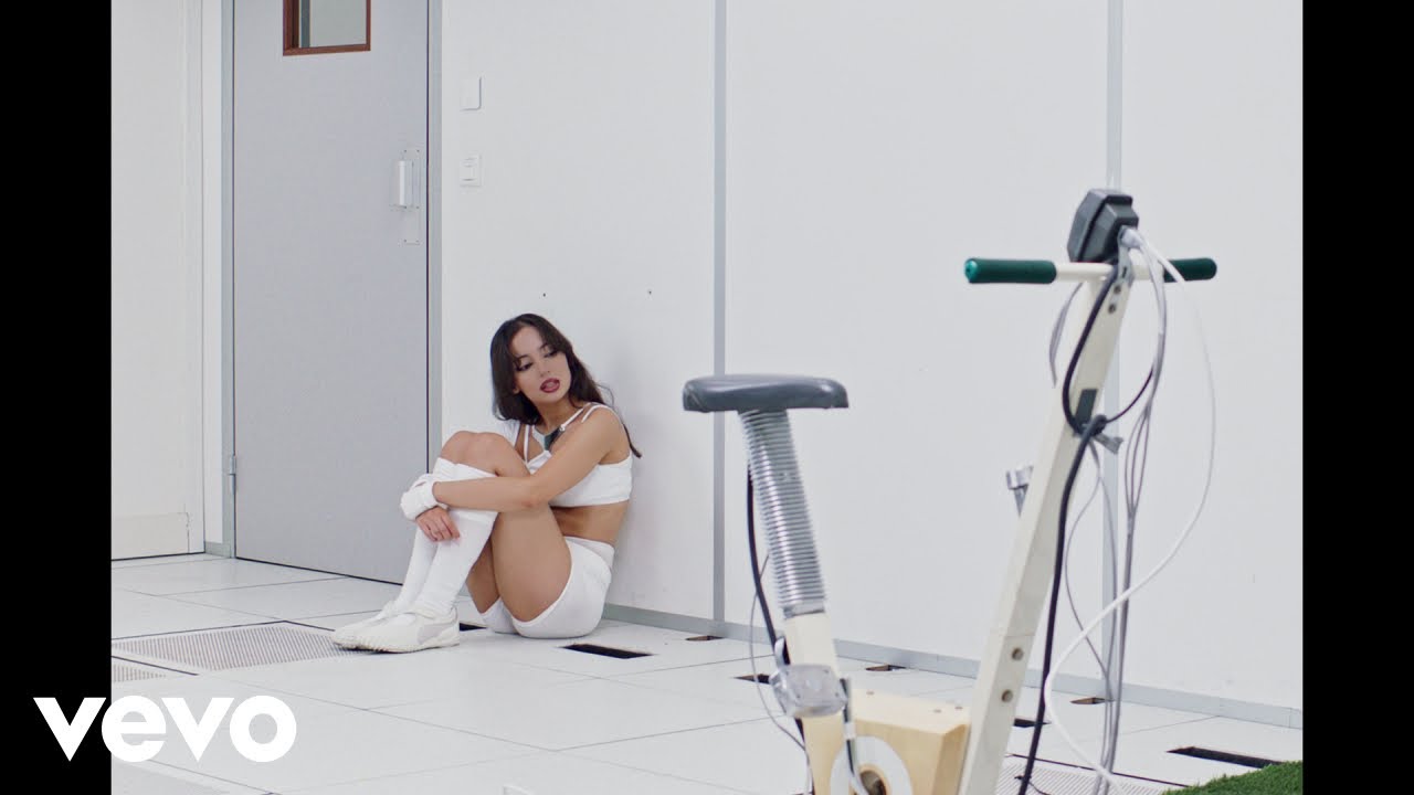 ANA&Iuml;S MVA - monde (Clip officiel)