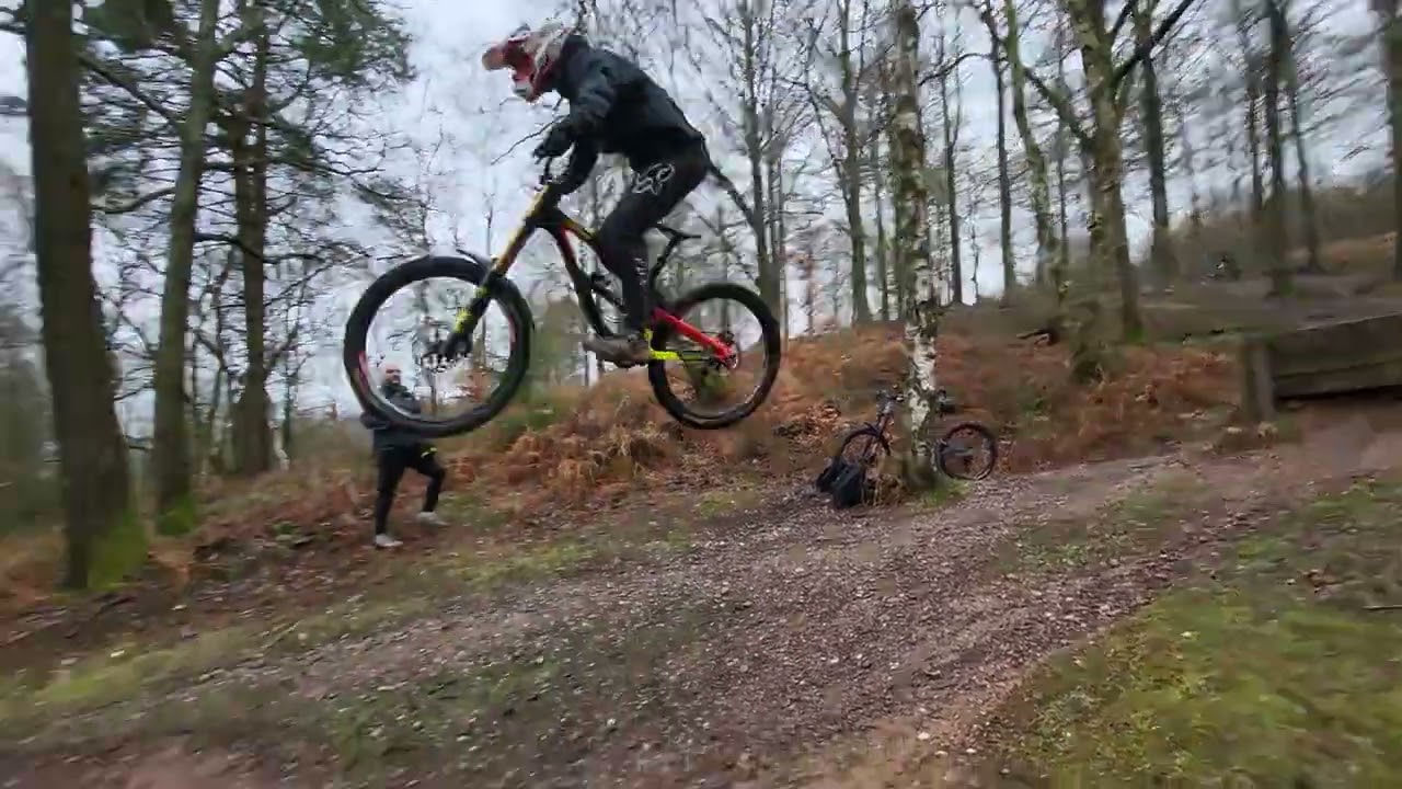 Stilecop ski slope (sotbikers) funny