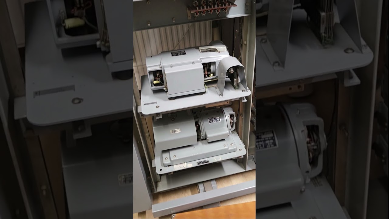 Ruf- und Signalmaschine aus der Vermittlungstechnik