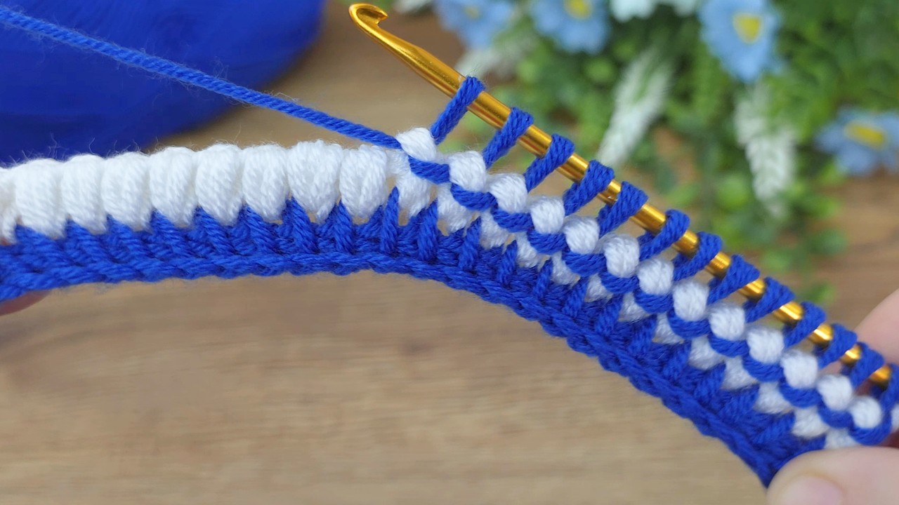 Easy Two-Color Tunisian Crochet Blanket Pattern | Beginner Friendly