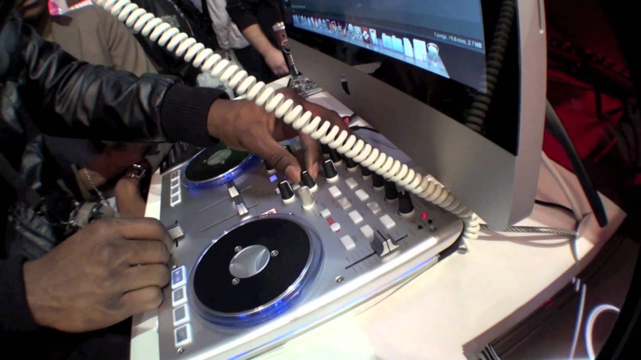 mixmove 2011: visite du stand VESTAX