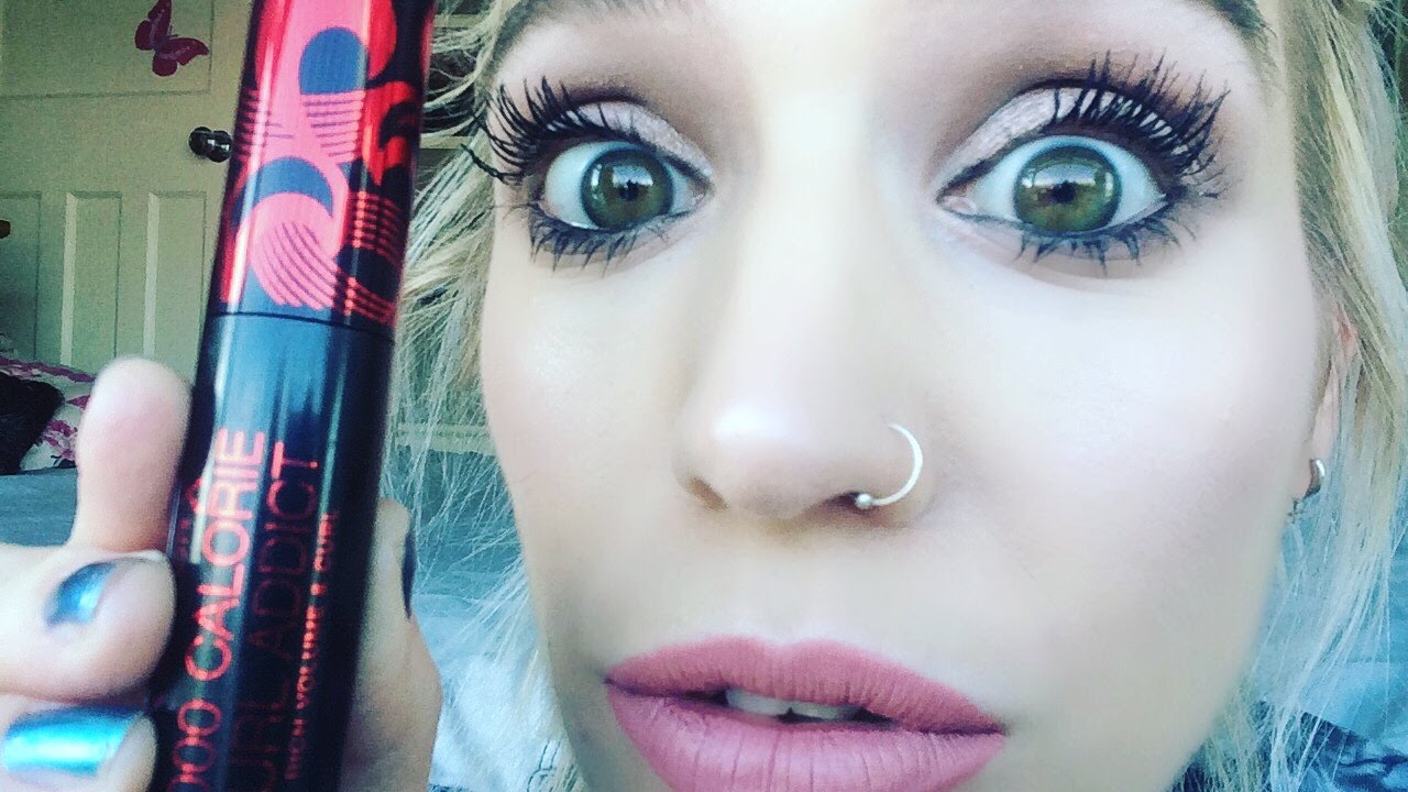 SHOCKED ! Max Factor 'CURL ADDICT' Mascara First Impression