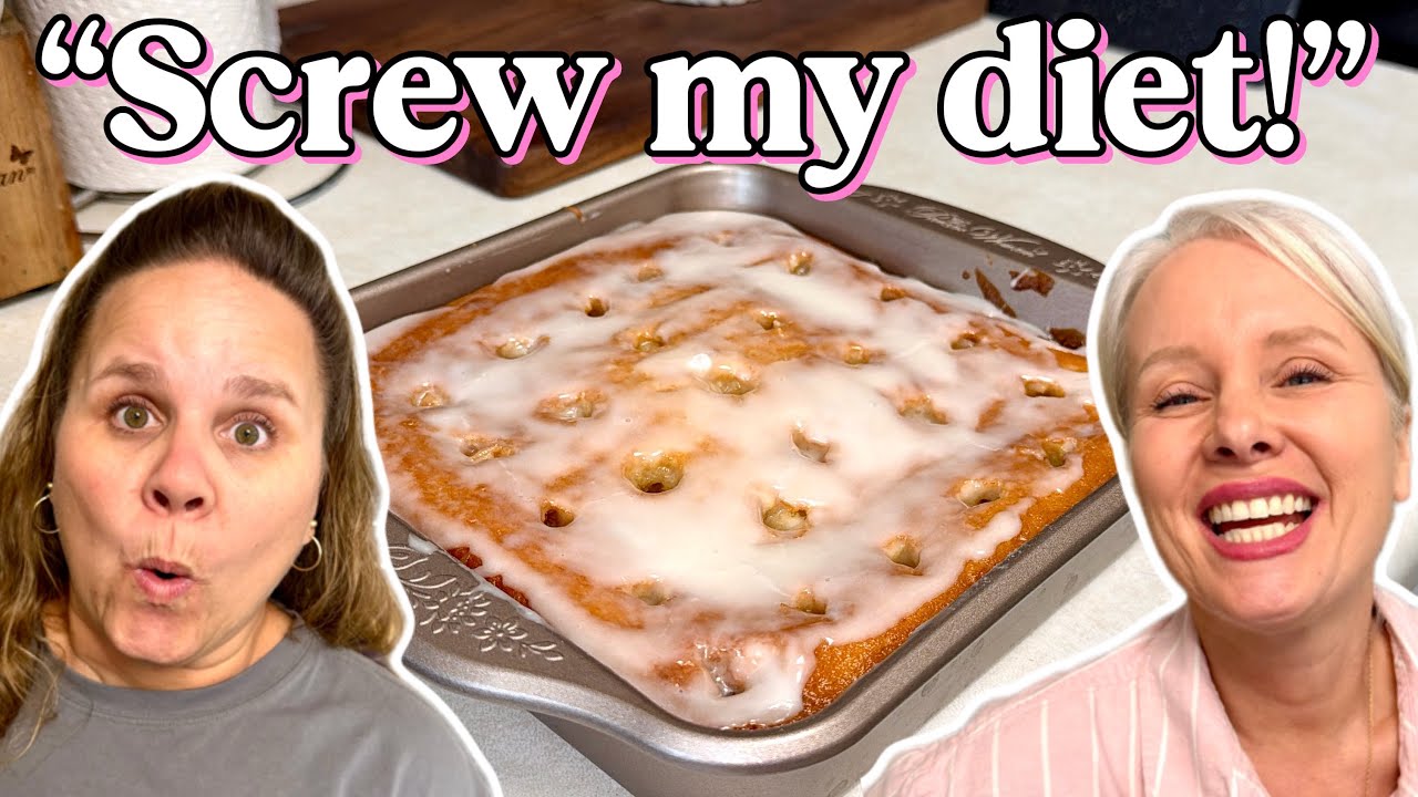 Momma makes the cake of your DREAMS 😱 Old Fashioned Honey Bun Cake! 
