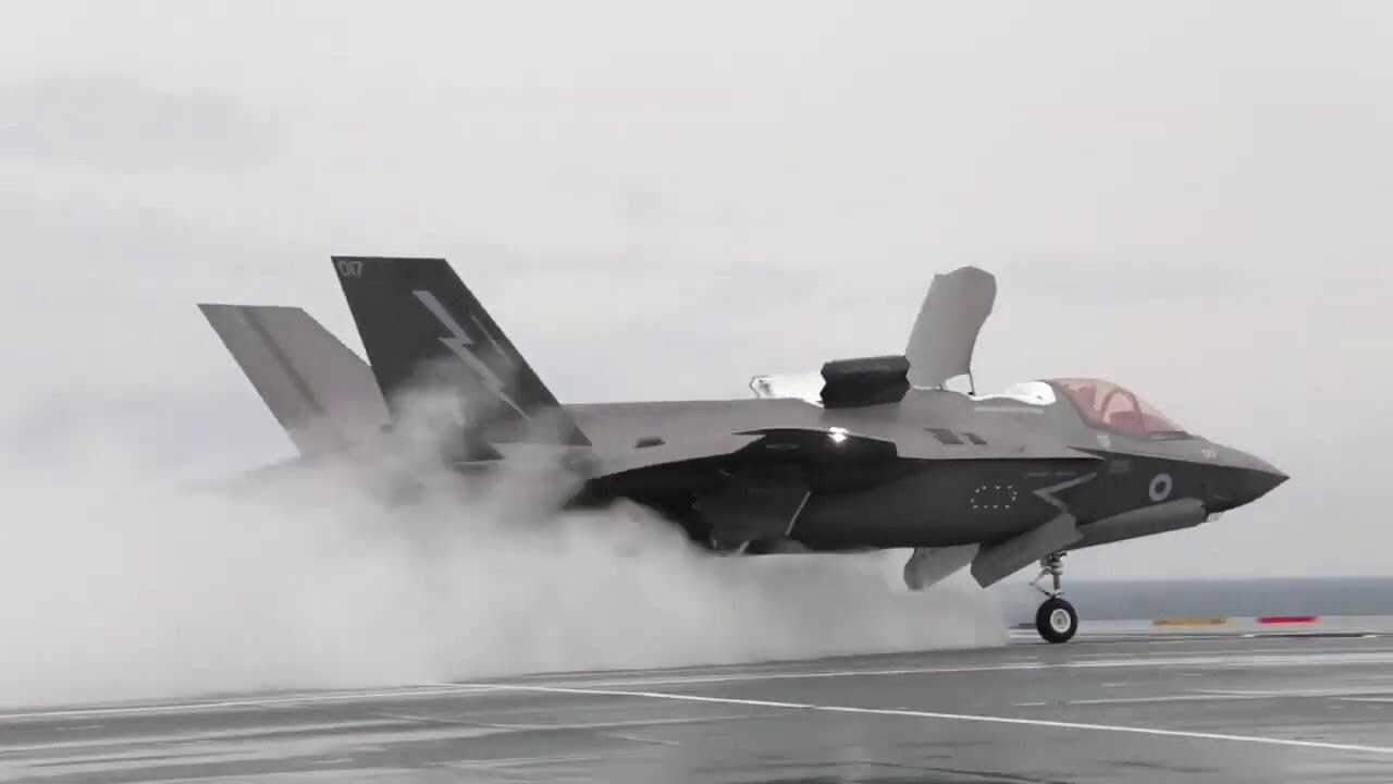 F35 departure from HMS Queen Elizabeth Aircraft Carrier in Portsmouth Docks