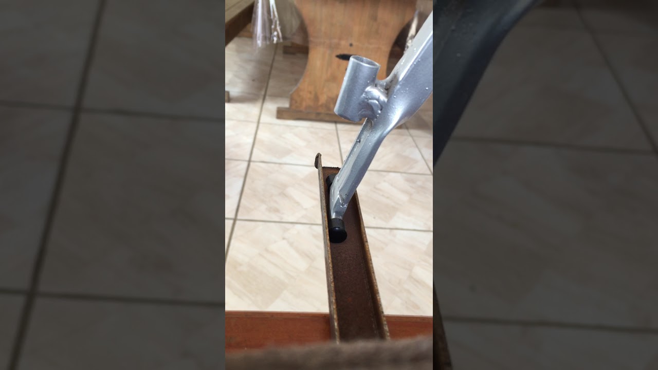 Como fixar os bagageiros nas Kombis