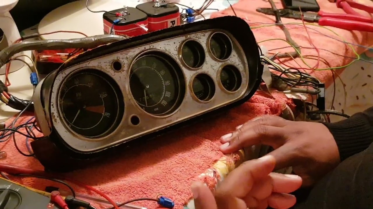 Testing Ford Mk1 Escort 6 dial clocks on the bench - Actually in the house as it was cold 😃