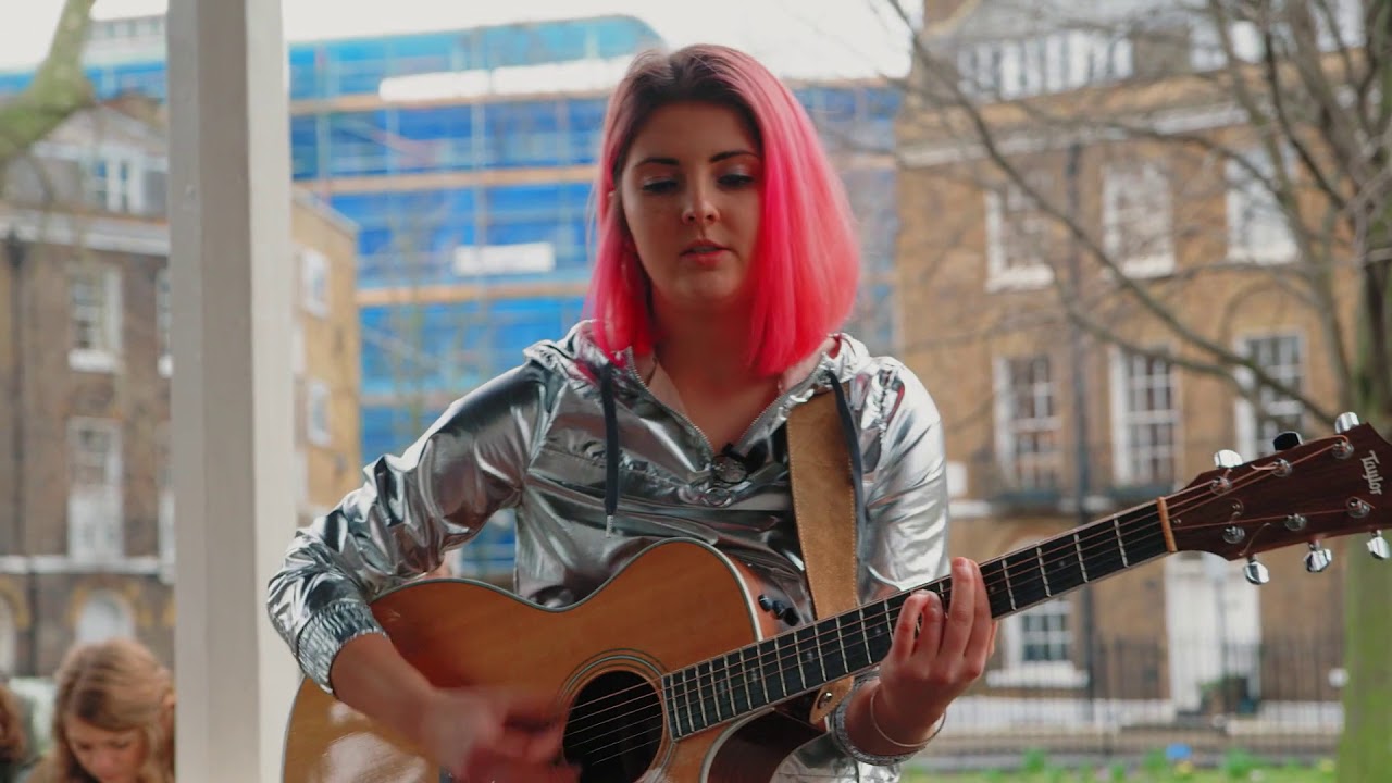 Emily Burns - Vanilla Sundae - Bandstand Busking
