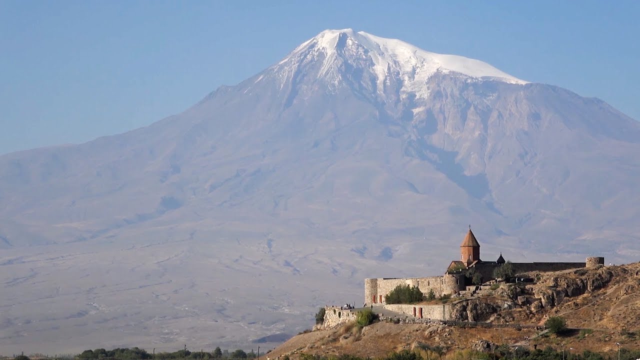 Die Kl&ouml;ster Chor Virap (Ararat) und Novarank / Armenien
