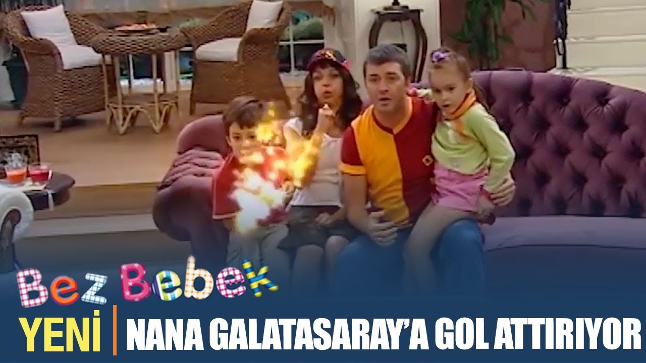 Nana Galatasaray'a Gol Attırıyor | Bez Bebek - 7. Bölüm