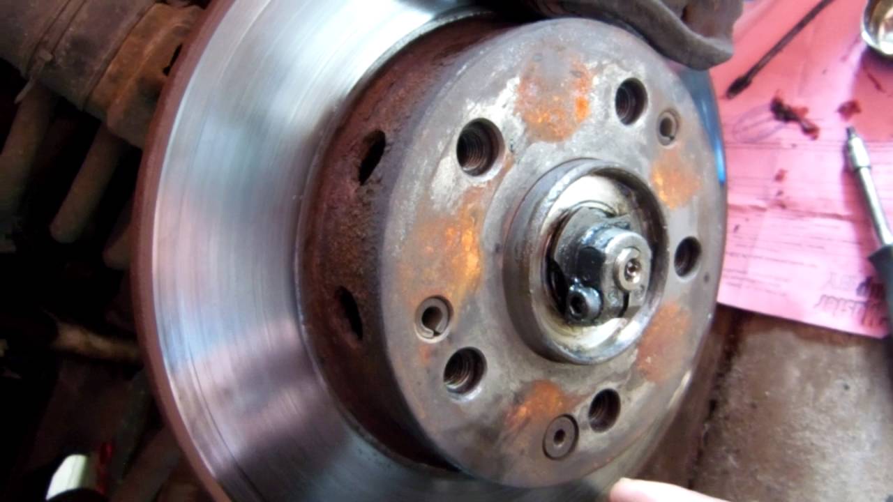 190 регулировка подшипника передней ступицы