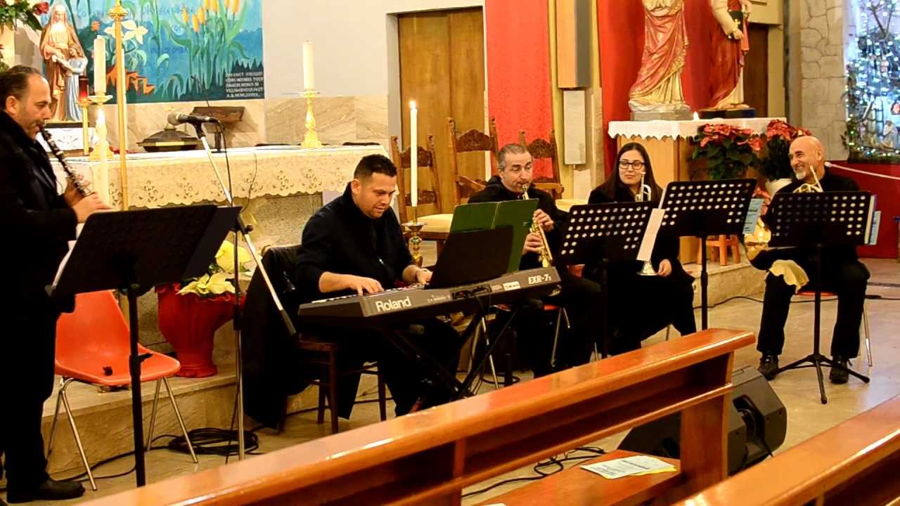 Deus ti salve Maria, Del gruppo 