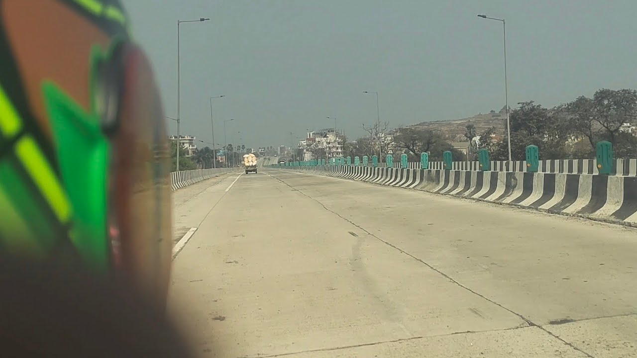 दोस्त के साथ जा रहा था पार्टी में पर रास्ते enjoy😜#raid