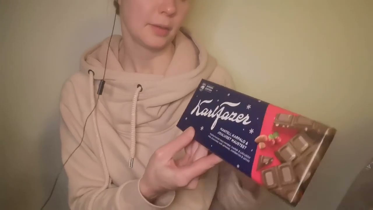 ASMR Soft Spoken Suomi - ostosten esittelyä