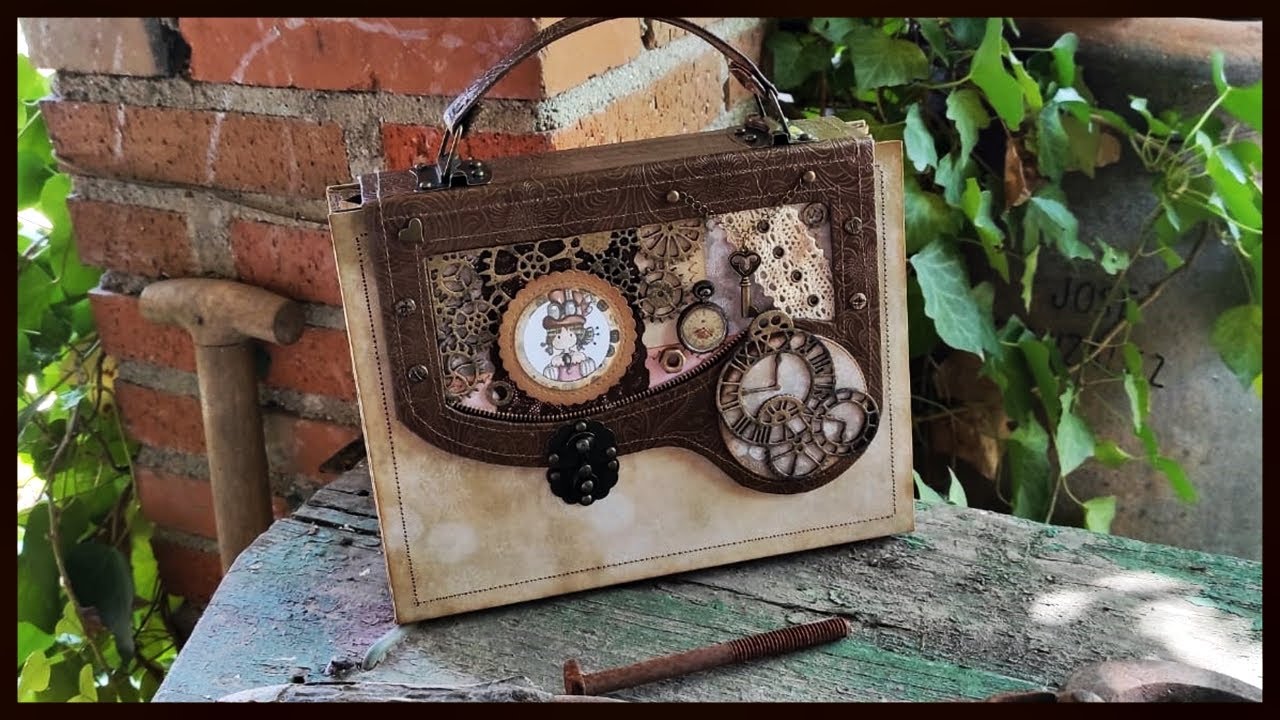 DIY - BOLSO DE CARTÓN STEAMPUNK PASO A PASO / CARTONAJE /  DT @NuriaScrapandTips