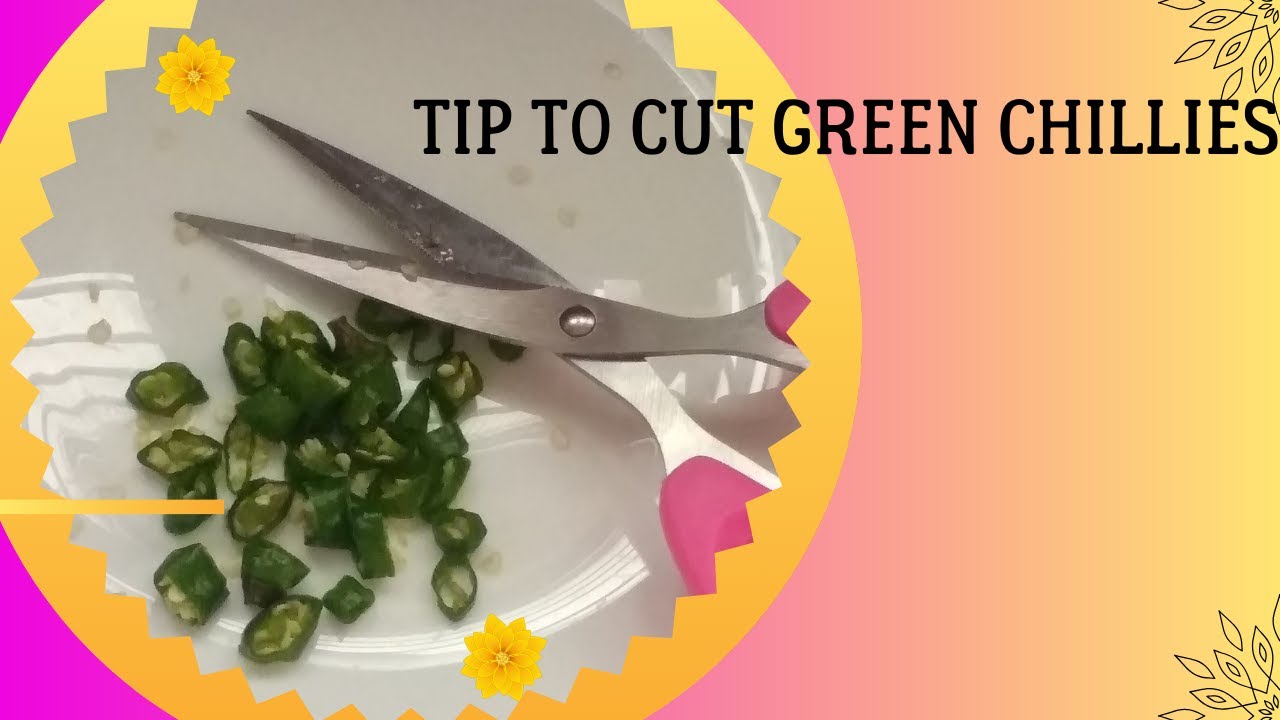 Green chilli cutting II Tip to cut Green chillies # Shorts # Youtube Shorts
