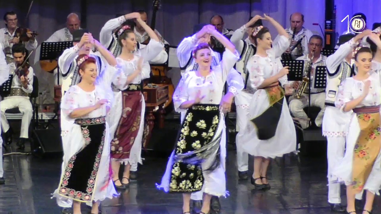 Premiera Ansamblului BANATUL - La hora satului „Jocul Duminical”