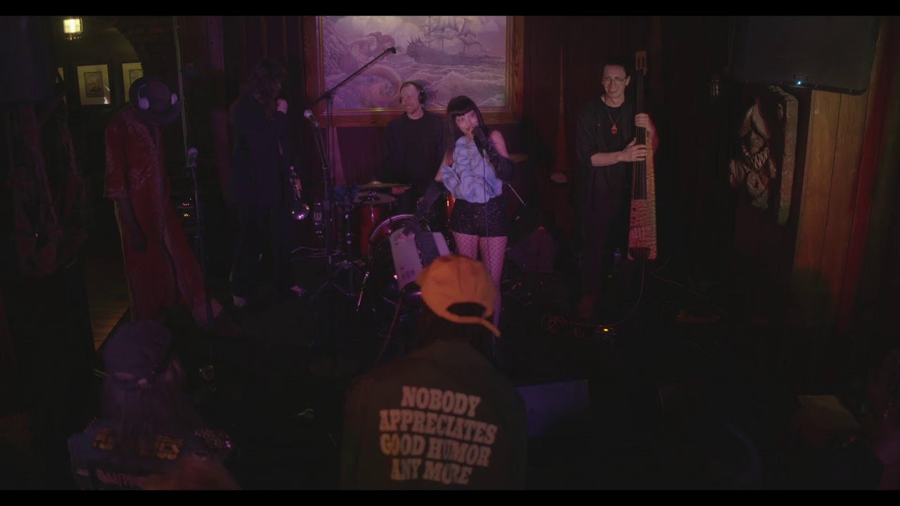 Black Violet live at The Redwood Bar