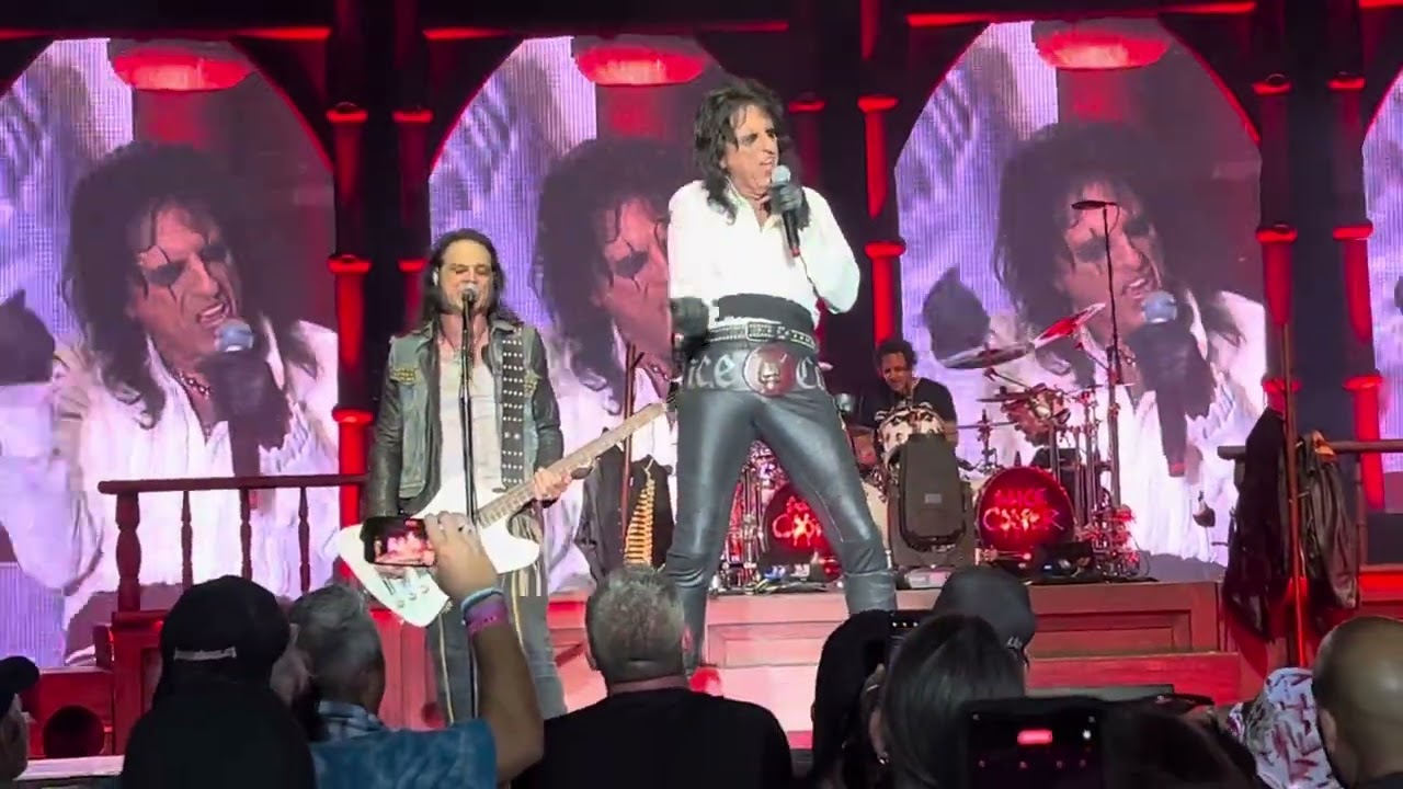 Alice Cooper – Bed of Nails – Live – Saint Augustine, Florida 10/4/2023 ￼