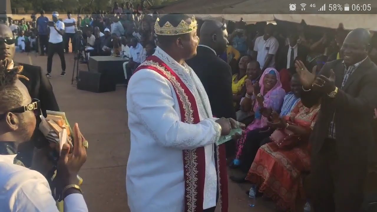 Dez Altino : Il pleut de l'argent à  Koudougou