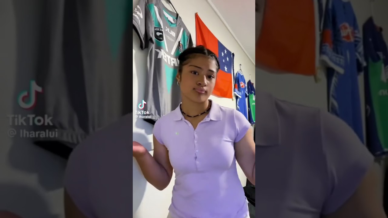 Poly TikTok’s (only girls )