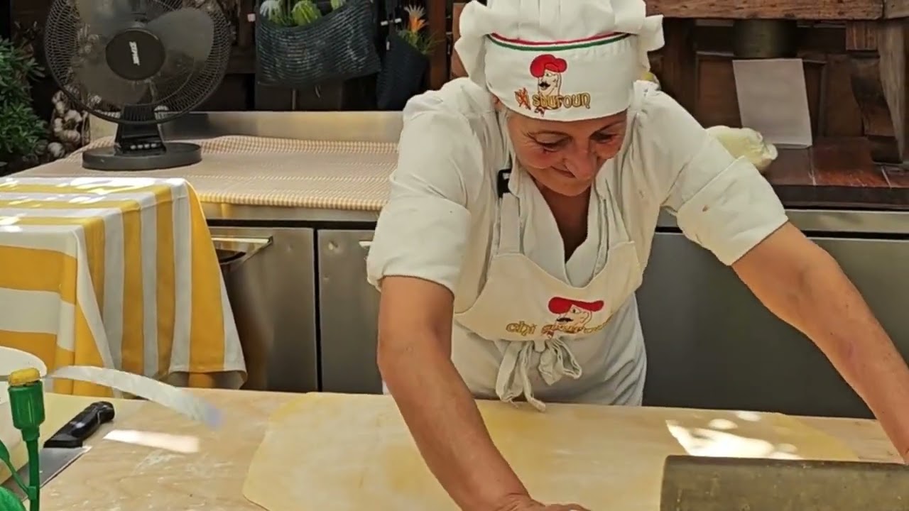 ✨ The magic of Italian tradition 🇮🇹