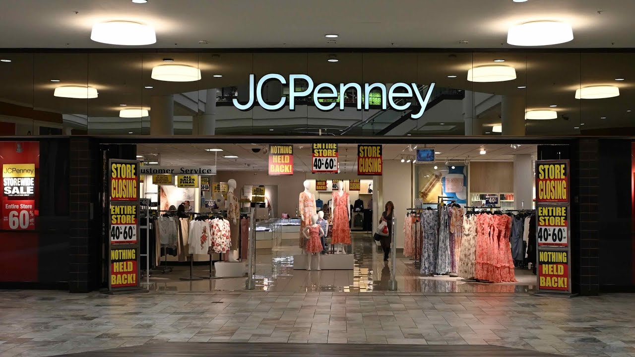 Экскурсия по закрытому магазину JC Penney в Чарльстоне, Западная Вирджиния.