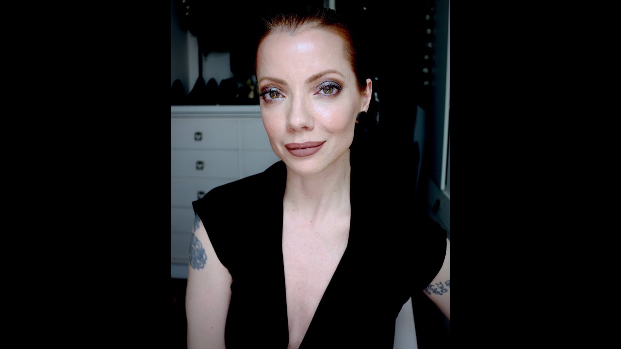 Julia Petit Passo a passo Brilhante - maquiagem