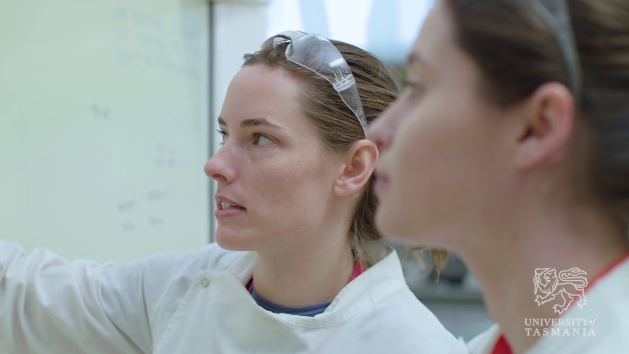 Tracey Dickson - Research at the College of Health and Medicine