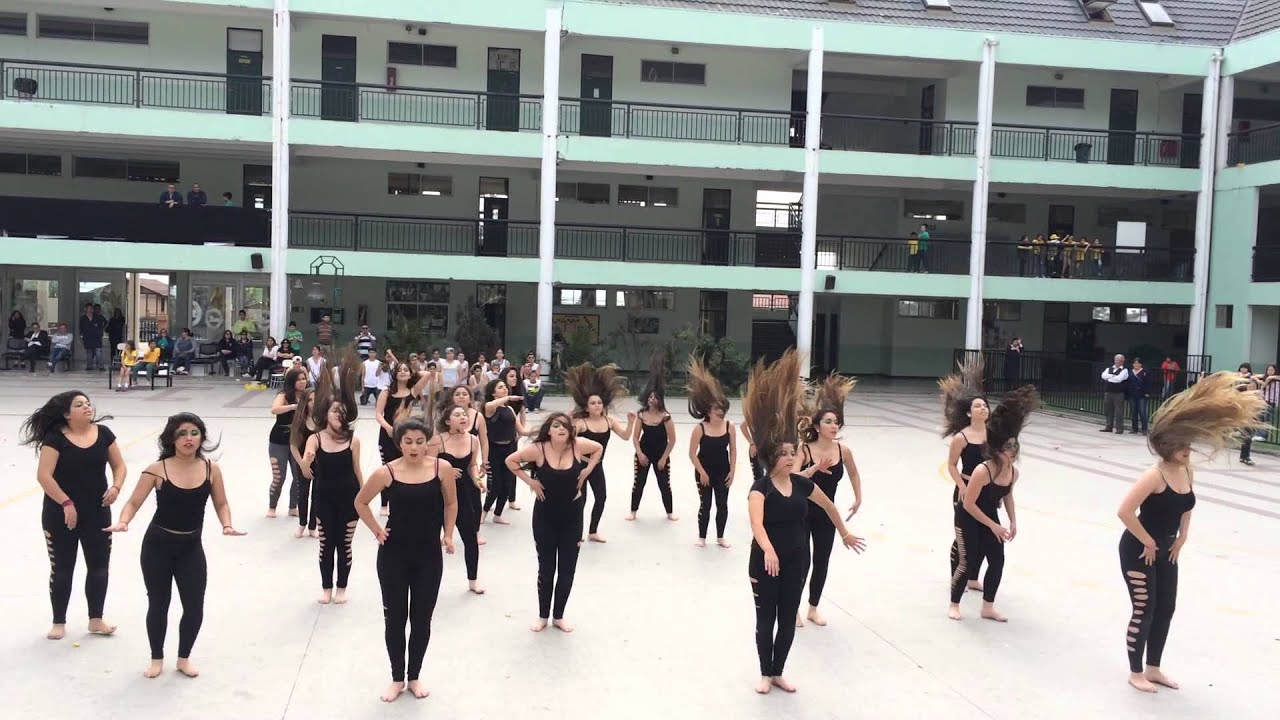 Baile alianza Alumnos Verde