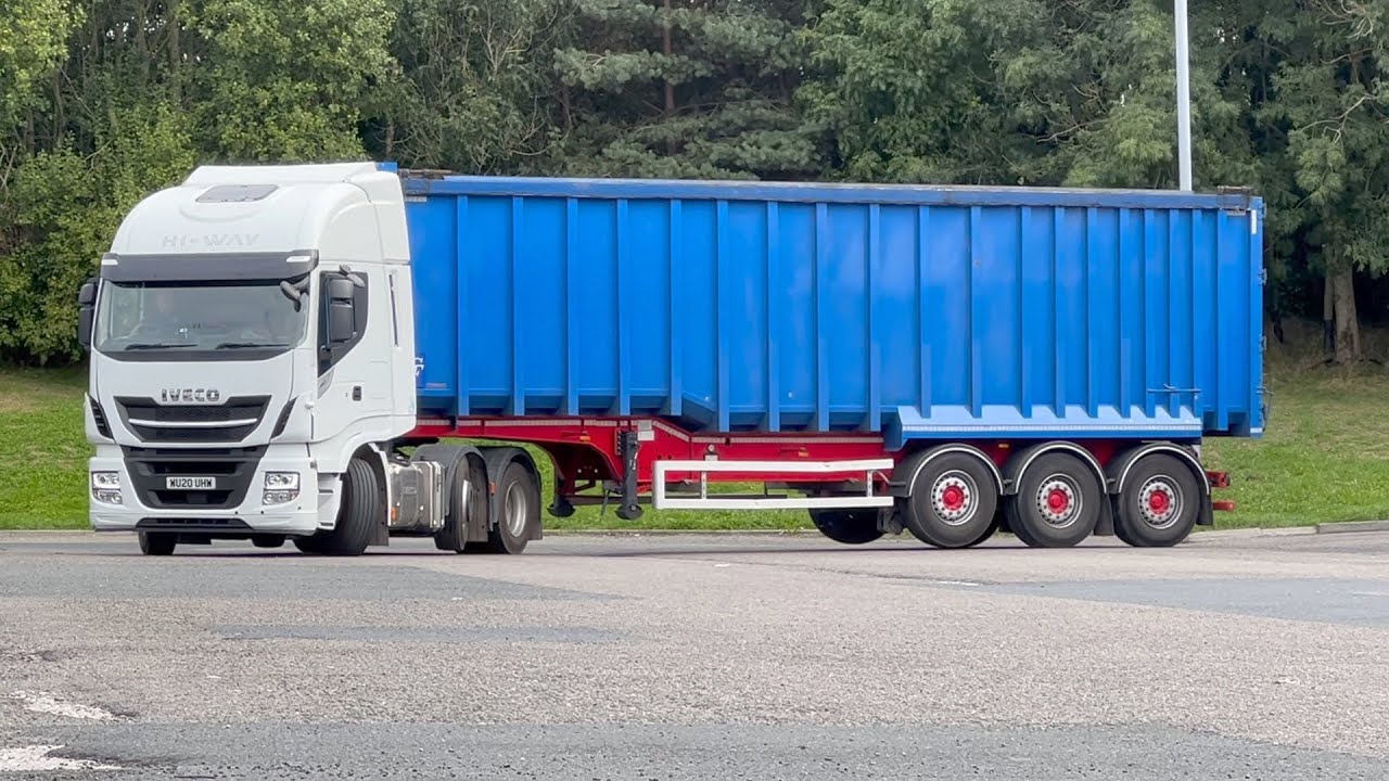 Truck Spotting UK 🇬🇧 Episode IV | M1 Services