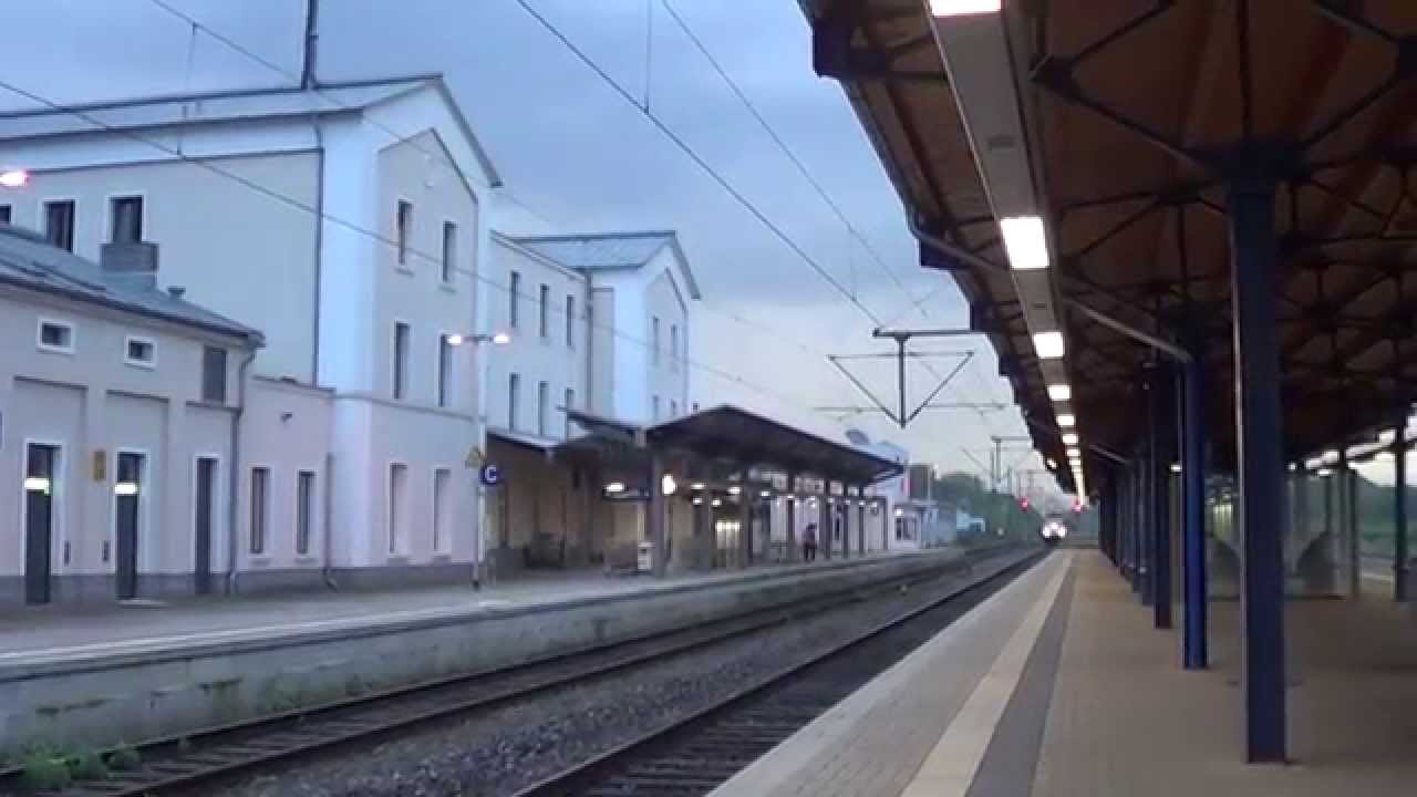 E-lok 185 CL-002 CAPTRAIN mit g&uuml;terzug durchfahrt des Soester Bahnhofs