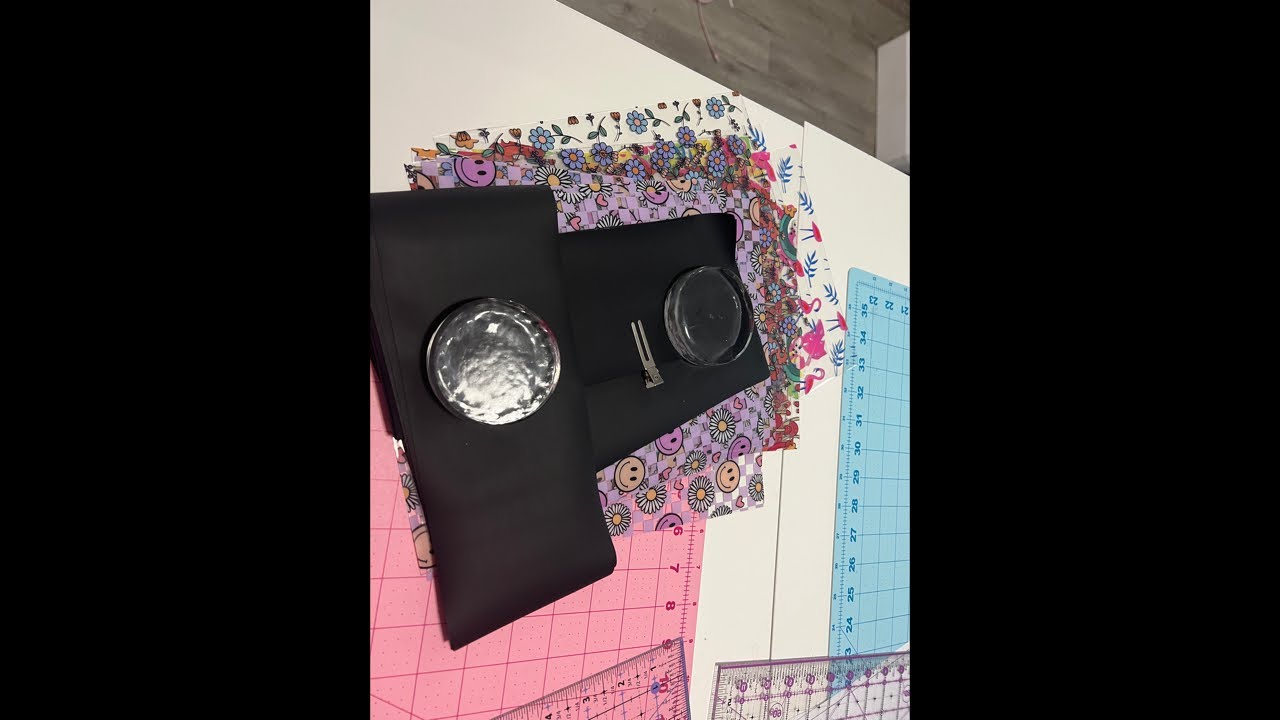 No longer live: Let’s sew up Clear and Jelly Peek A Boo pouches!