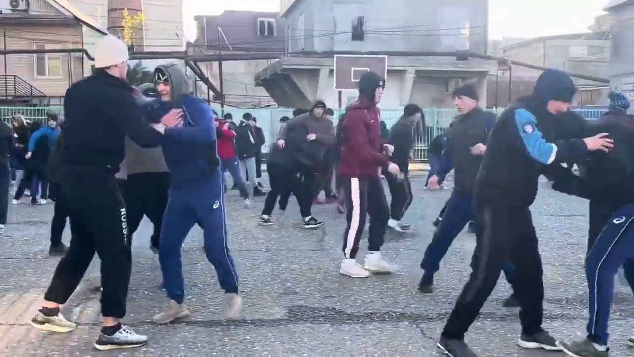 Зарядка и завтрак в УОРе Хасавюрт 4 ноября