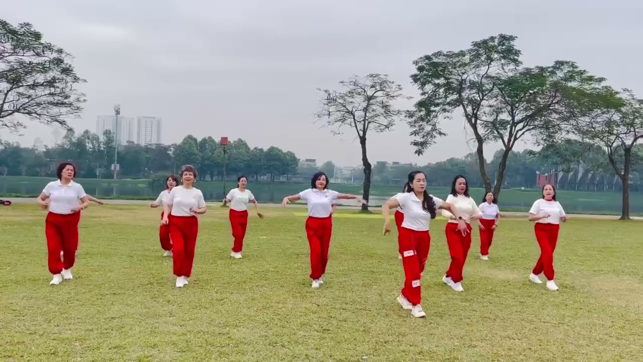 Mùa xuân ơi - Thùy Dinh