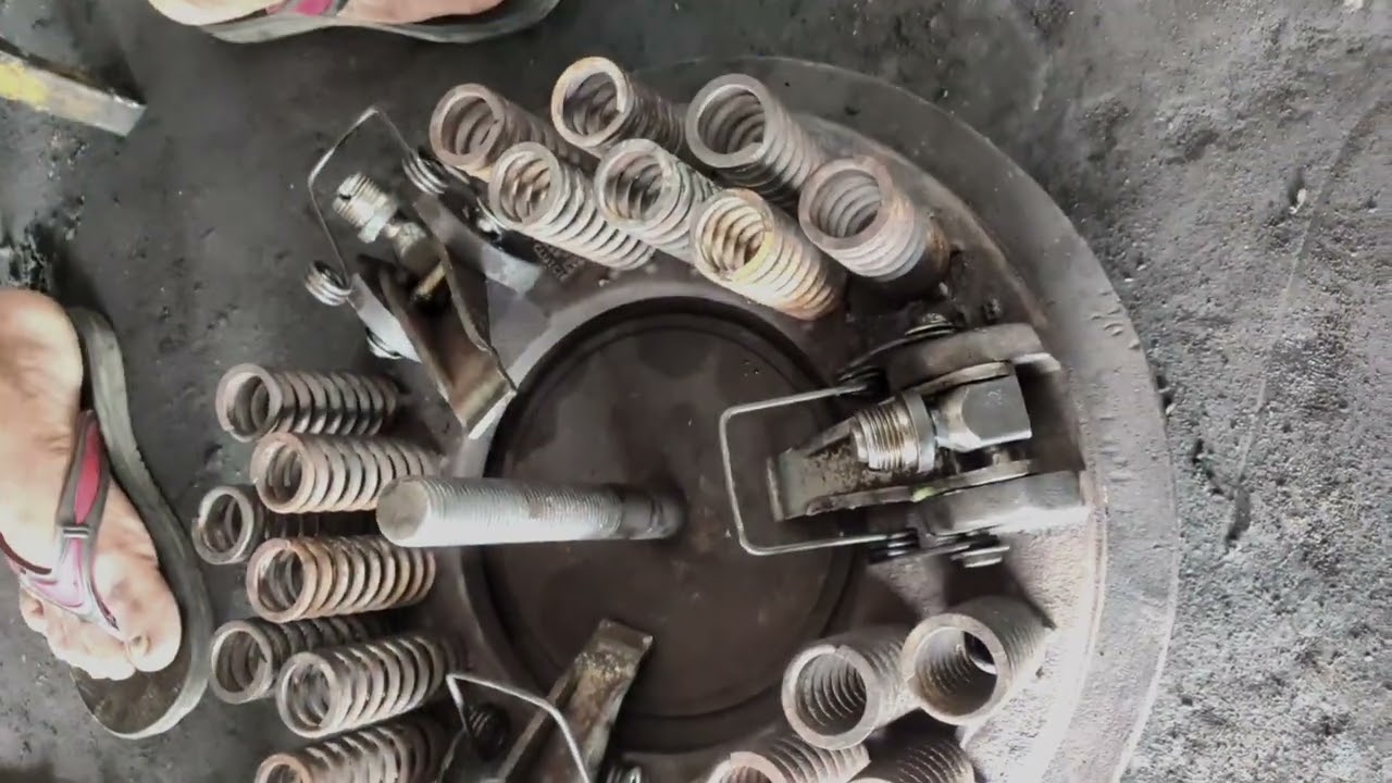 TATA 1615  pressure plate repair