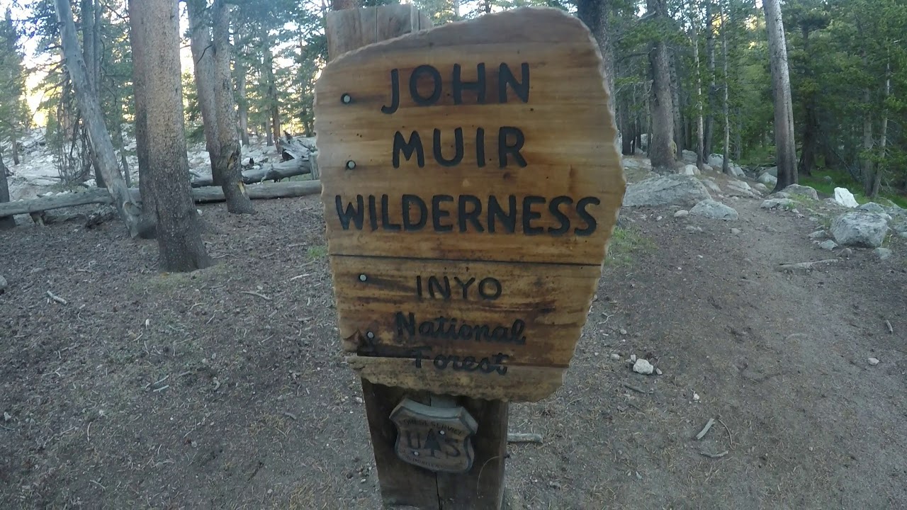 Hiking to Cottonwood Lakes From Horseshoe Meadow Trail head (Eastern Sierra)