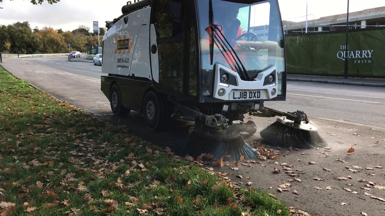 JOHNSTON CX202 COMPACT SWEEPER – JM CLARK LTD