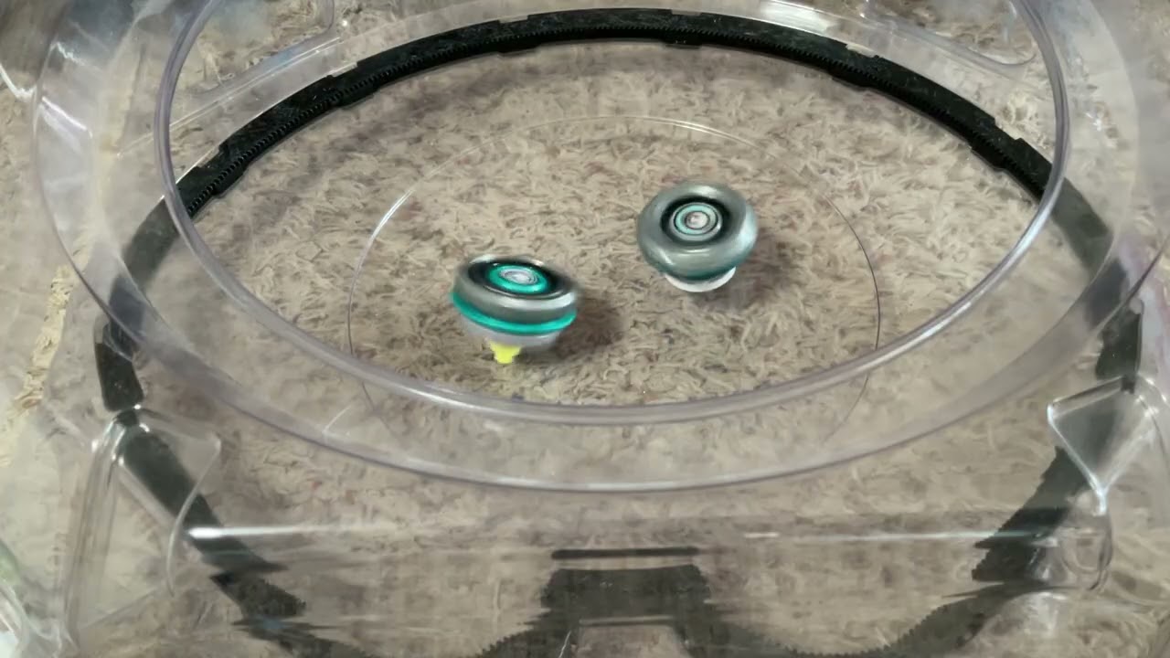 Beyblade X: Silverwolf vs Wolf Hunt