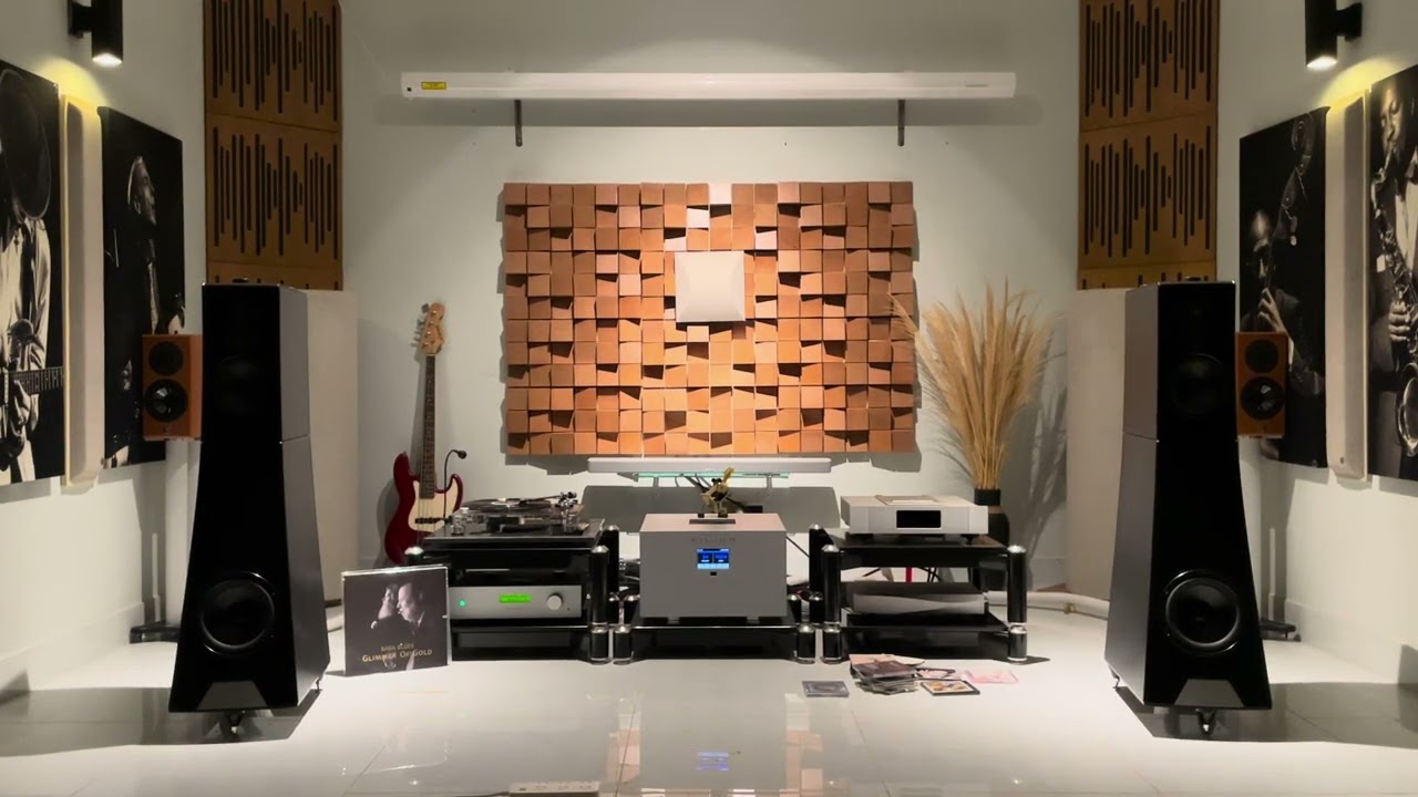 AUDIO-TECHNICA AT-LP2022 & TSAKIRIDIS DEVICES ZEUS PHONO