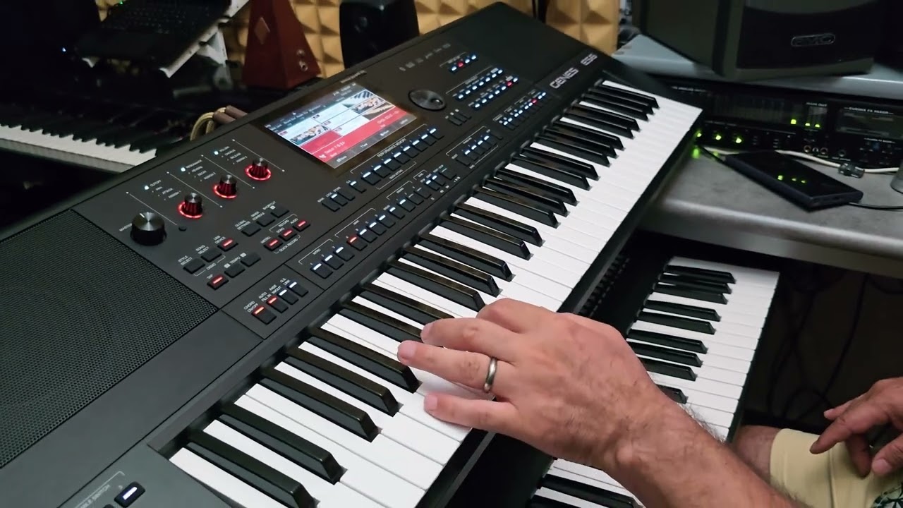 MEDELI AKX10 ARMENIAN SET - 6/8 VS KORG ORIENTAL MG2 YAMAHA GENOS 2