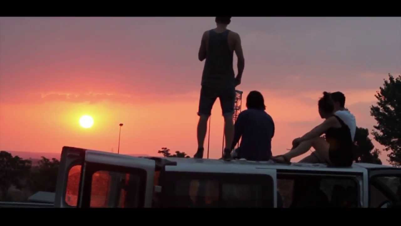 The Gardener & The Tree - Red Sun (Live)